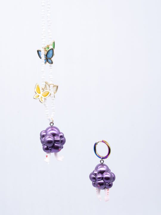 The grape head double faced girl necklace & earring