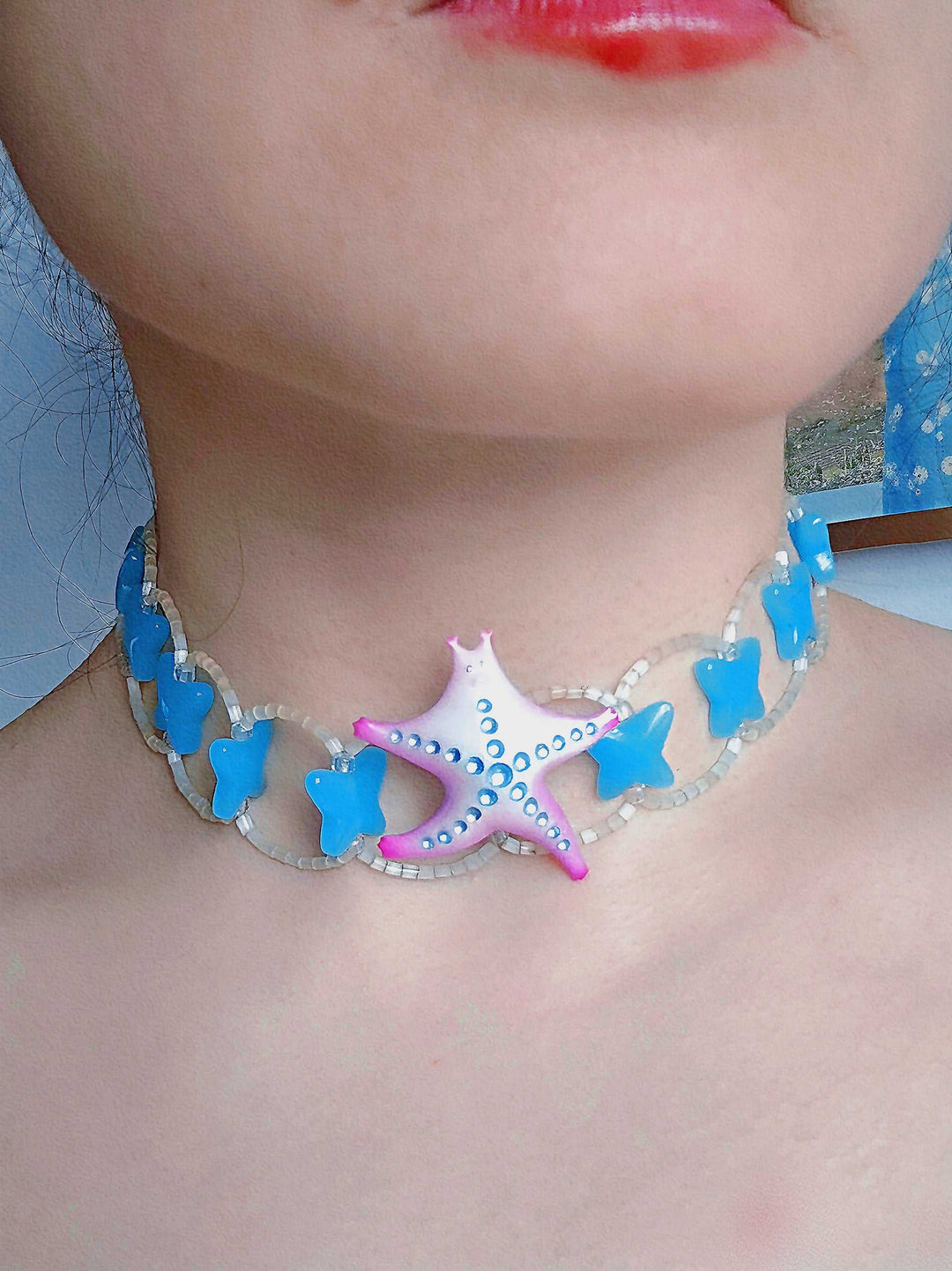 Pearl color-blocked SeaStar cat hairclip and brooch in pink, made of polyurethane resin with titanium steel accents.