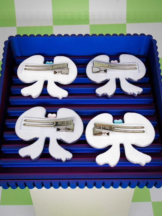 Lung bow hair clip inspired by lungs, 3D printed cute organ accessory in white and green colors